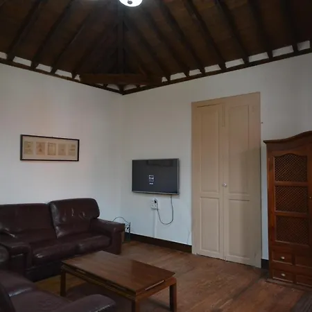 Casa Antigua La Embajada Holiday home